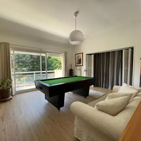 Maison Dans Un Parc De Verdure - 2 Lits Simples Homestay szállás Sargé Les Le Mans