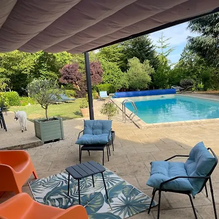 Maison Dans Un Parc De Verdure - 2 Lits Simples Sargé Les Le Mans